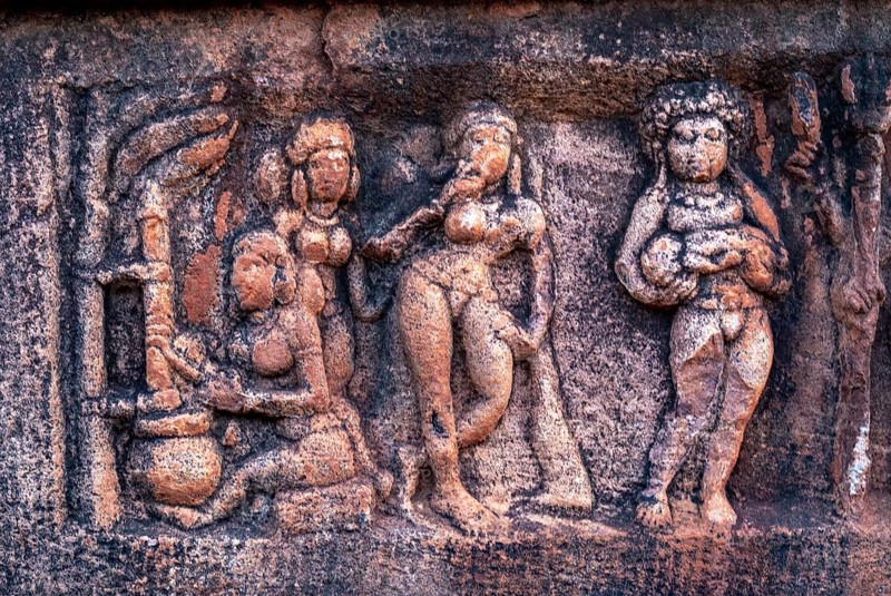 Sculptures in the Upper Shivalaya Temple in north fort in Badami, Karnataka, South India, India, Asia
