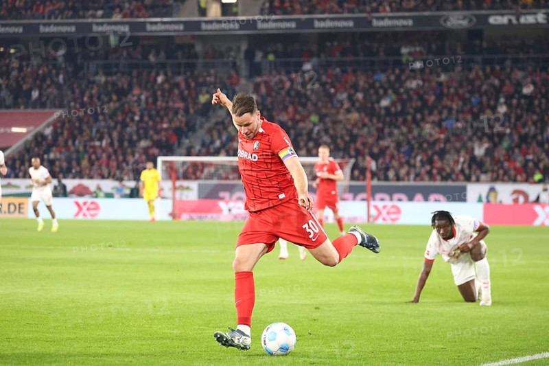 Christian Günter (SC Freiburg) at the match of the 1st FBL: 24-25: 25th Sptg. SC Freiburg - RB Leipzig DFL REGULATES PROHIBIT ANY USE OF PHOTOGRAPHS AS IMAGE SEQUENCES AND/OR QUASI-VIDEOthen Photo: Joachim Hahne/johapress, Freiburg, Germany / Germany