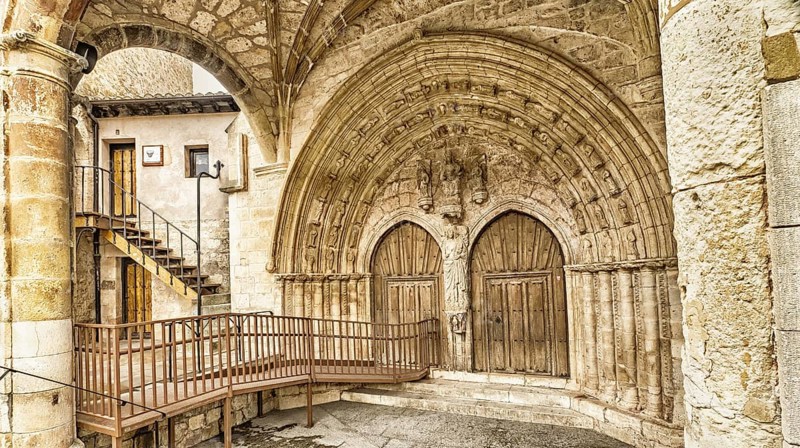 Church of San Juan Bautista, 12-16th Century Gothic Style, Oña Medieval Village, Las Merindades, Burgos, Castilla y León, Spain