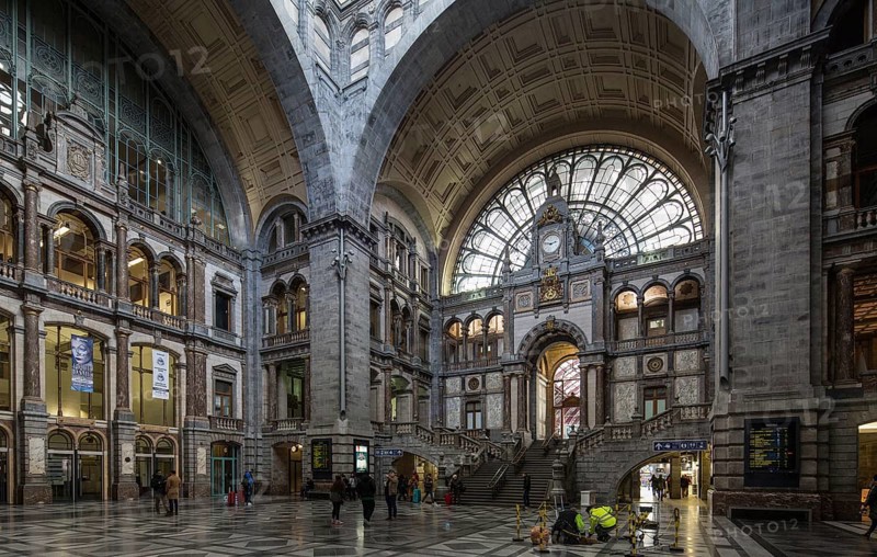 ANtwerp, Central Station. Belgium Central Station Antwerp-Centraal Reception hall built 1899-1905 by Louis Delacenserie in the style of eclecticism