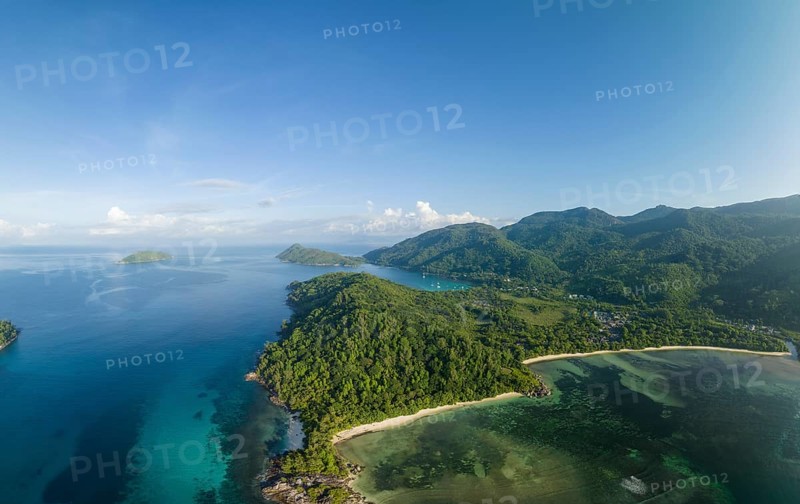 Aerial View, seychellen, Mahe, Port Glaud and Port launay Beach, Port Glaud, Seychellen