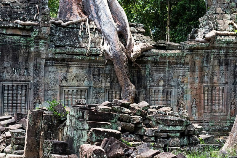 Buddhist temple buildings, jungle temples, mystical, Ta Prohm, Buddhist temple complex, UNESCO World Heritage Site, Angkor Wat, Siem Reap, Cambodia, Southeast Asia