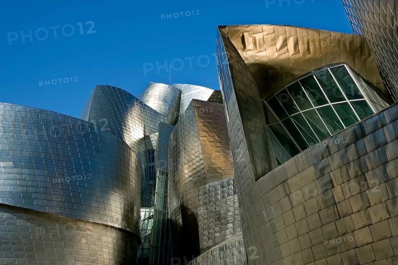 Guggenheim museum, Bilbao, Bizkaia, Spain