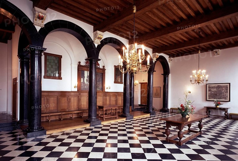 Delft, Stadhuis