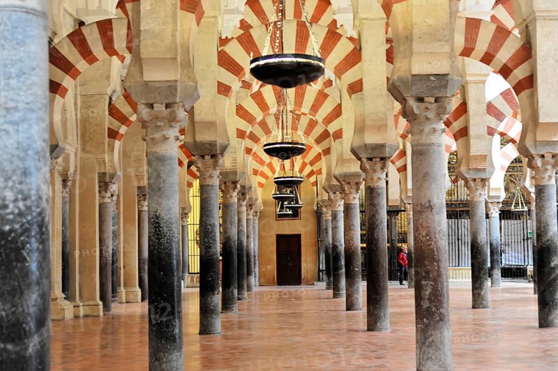 La Mezquita, Mosque, Cathedral of Cordoba, Cordoba, Andalusia, Spain, Europe, Elephant-like arches and rows of columns in a mosque with red and white patterns and elegant style