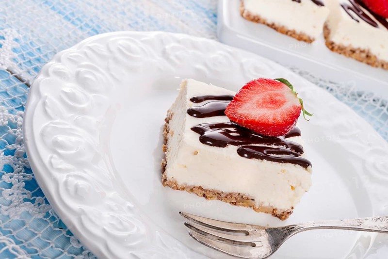 Strawberry Chocolate Cheesecake