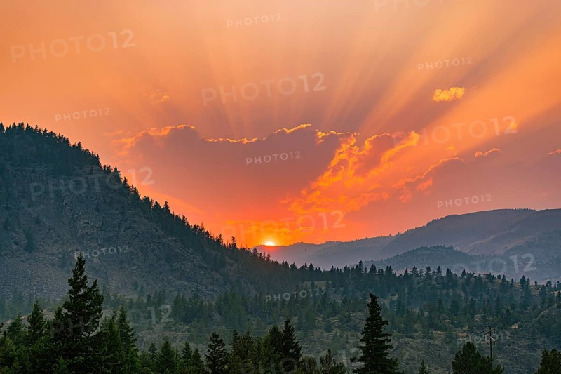 Real sunset in the wild landscape of Montana