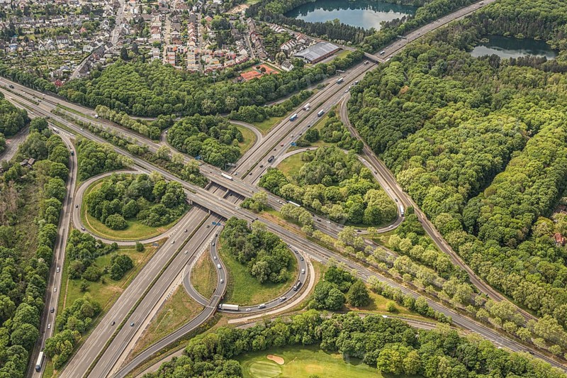 Gremberg motorway junction in Cologne with the A4 and A559