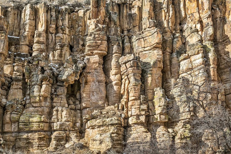 Sandstone cliff with columns and pillars, Colorado near State Bridge