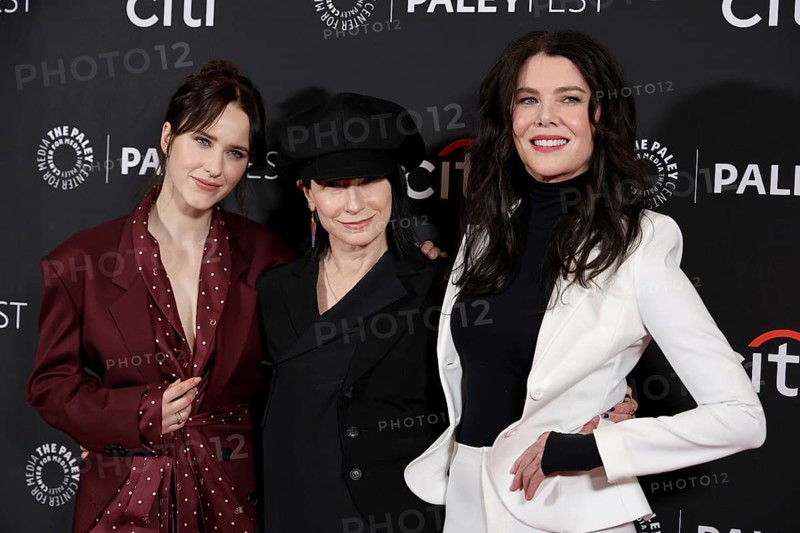 Rachel Brosnahan, Lauren Graham and Amy Sherman-Palladino at the 42nd Annual William S. Paley Television Presents 'Gilmore Girls, 'The Marvelous Mrs. Maisel' and 'Etoile: The Amy Sherman-Palladino Multiverse' held at the Dolby Theater in Los Angeles, USA on March 29, 2025, Hollywood, CA, USA, Hollywood, California, USA