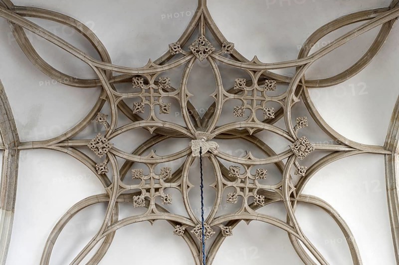 Cantilevered vault in the south aisle, St., Sankt, Saint