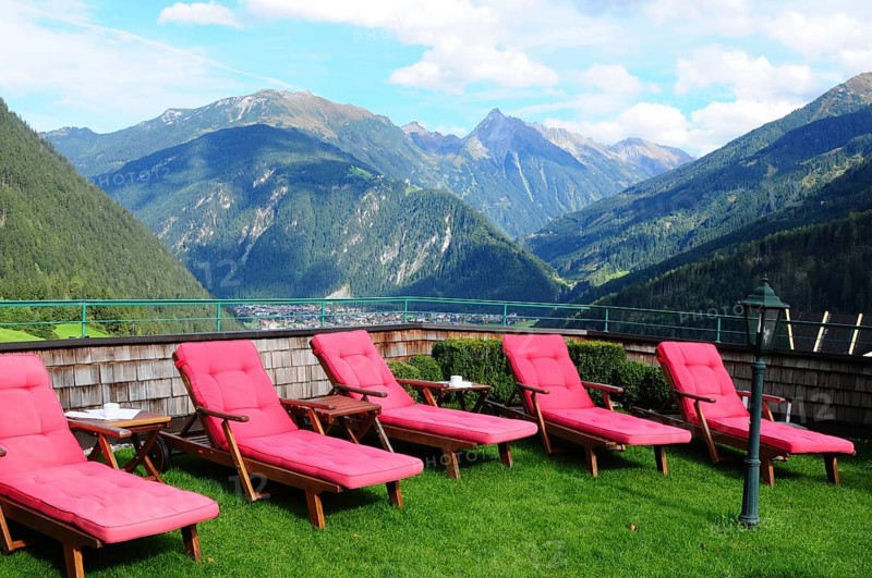 Relax area in the garden of the Sporthotel Stock in Finkenberg, Zillertal
