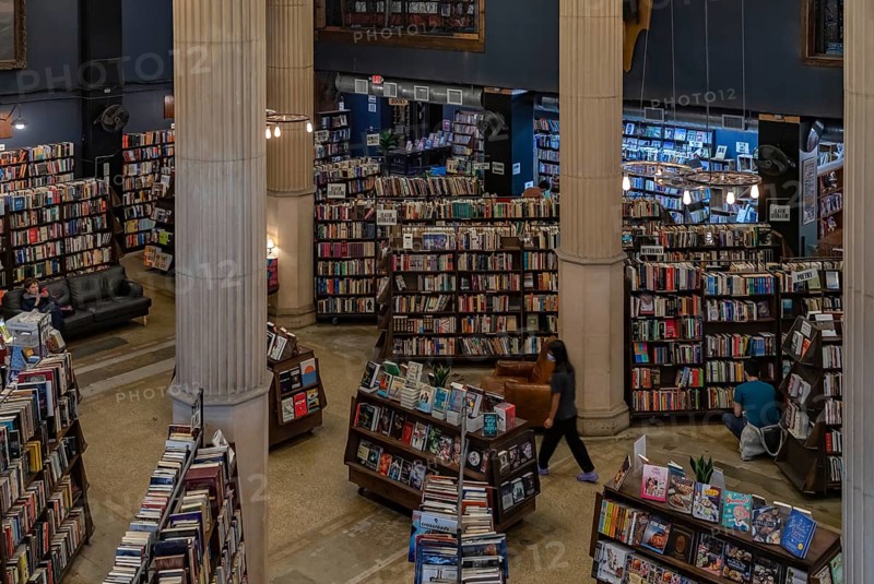 A picture of the interior of The Last Bookstore