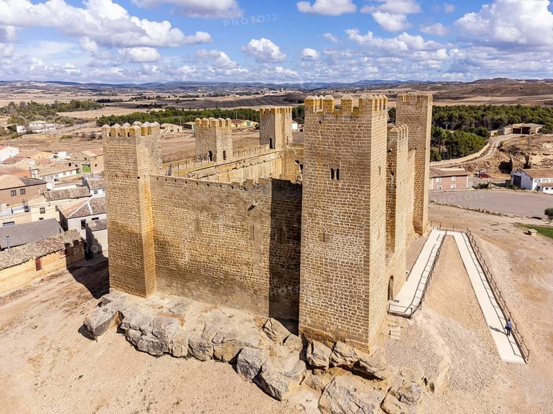 Sadaba Castle, 12th to 13th century, Sadaba, Cinco Villas, Aragon, Spain
