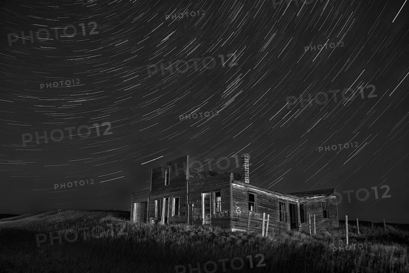 Star Trails Night Photography Saskatchewan Canada dark