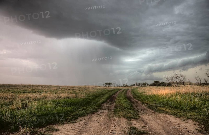 Prairie Storm Clouds Canada Saskatchewan Summer Warnings