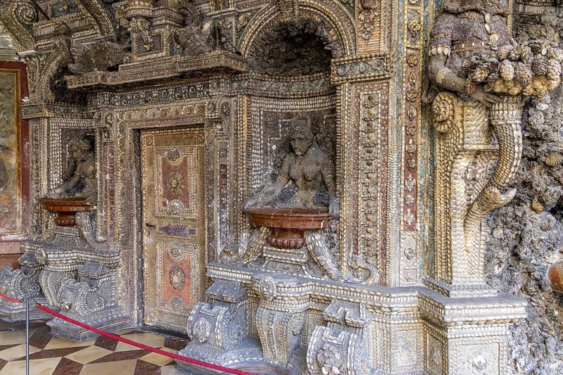 Detail of the shell sculptures in the Grottenhof in the Munich Residence, Munich, Upper Bavaria, Bavaria, Germany