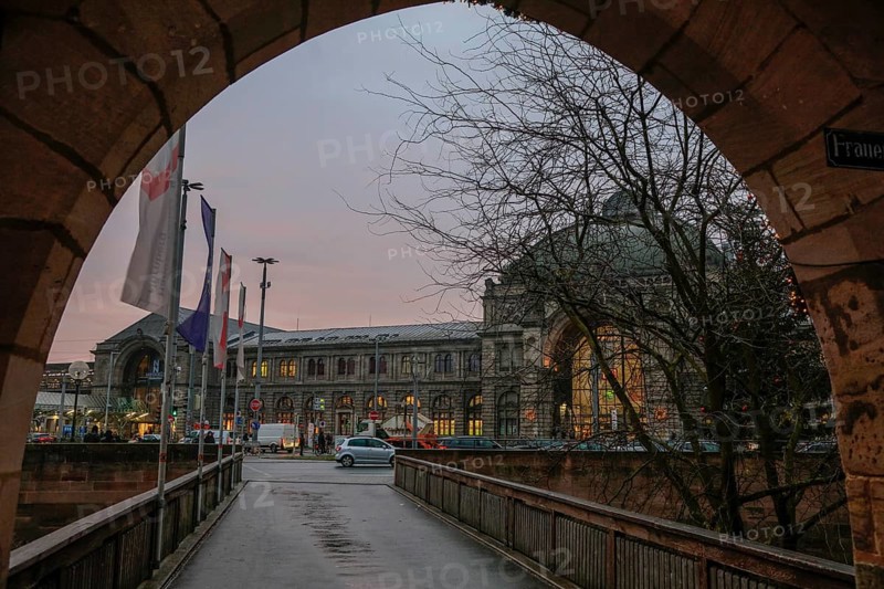 View from the Handwerkerhof at Königstor to the main railway station, Nuremberg, Middle Franconia, Franconia, Bavaria, Germany