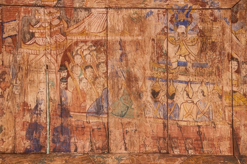 Wat Phra That Lampang Luang was built in the 15th century and is a wooden Lanna-style temple found in the Ko Kha district of Lampang Province.<br/><br/> Murals found in the main viharn depict a variety of events including battles, palace life and other everyday events