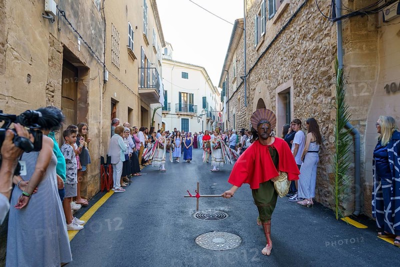 Dance of the Eagles and Sant Joan Pelos, Corpus Christi procession, Pollensa, Majorca, Balearic Islands, Spain