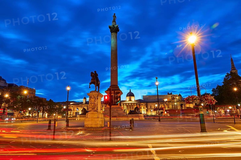London Trafalgar Square sunset Nelson column in England