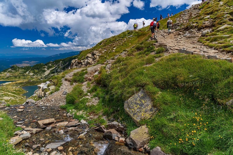 The hiking trail for the Seven Rila Lakes in Bulgaria