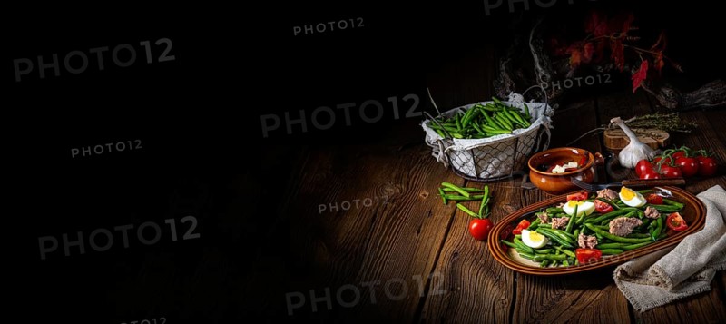 Rustic green bean salad with egg and tuna
