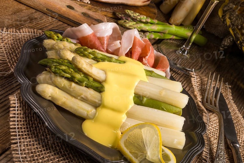 Asparagus with ham