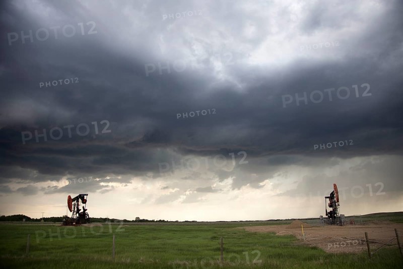 Prairie Storm Clouds Canada Saskatchewan Summer Warnings