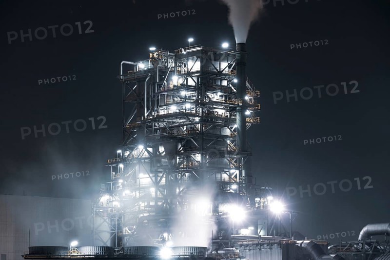 Factory night view of Kawasaki Keihin industrial zone. Shooting Location: Kawasaki City, Kanagawa Prefecture