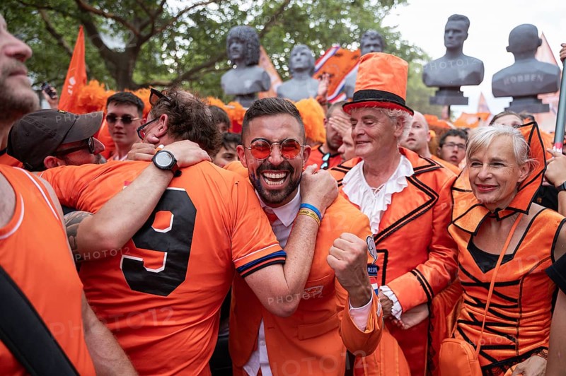 06/07/2024, Berlin, Germany, Europe, Fans of the Dutch national football team celebrate on a fan walk in front of the quarter-final match against Turkey during the European Football Championship UEFA EURO 2024