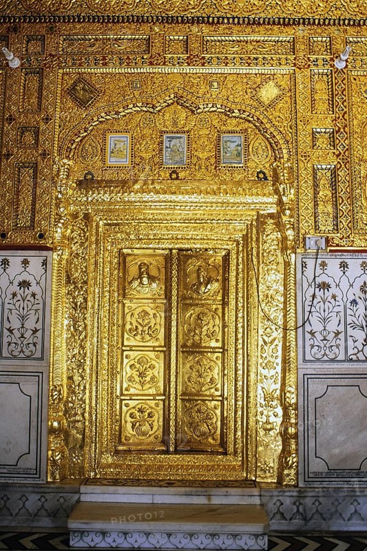 Door of Gurudwara of Haz?r S?hib, Nanded, Maharashtra, India, Asia