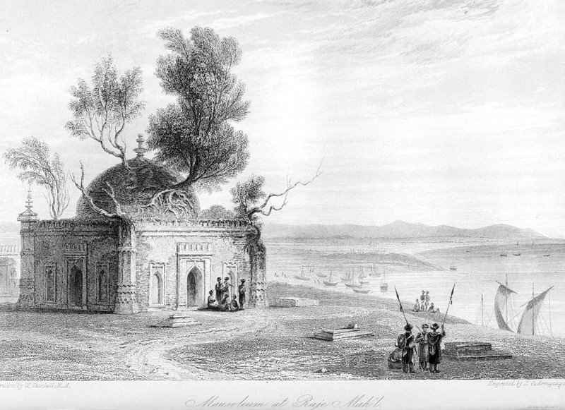 Mausoleum At raje Mahil, India