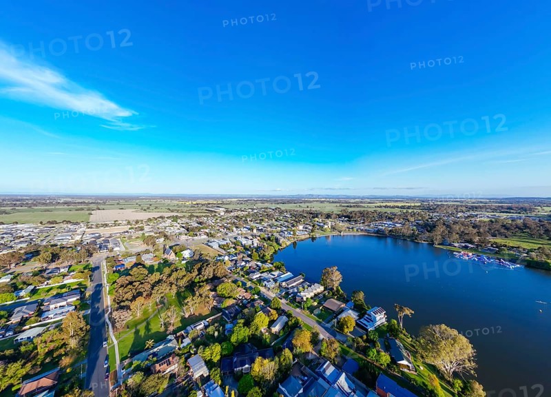 NAGAMBIE, AUSTRALIA, SEPTEMBER 25 2023: Late spring afternoon aerial views of Nagambie township and Lake Nagambie in Goulburn Valley, Victoria, Australia