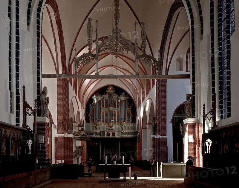 View to the west, St., Sankt, Saint