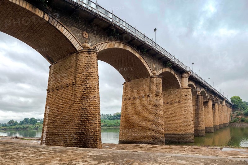 Irwin Bridge on Krishna River, Sangli, Maharashtra, India, Asia