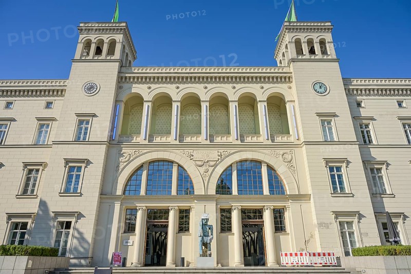 Museum für Gegenwart, Hamburger Bahnhof, Invalidenstraße, Mitte, Berlin, Germany