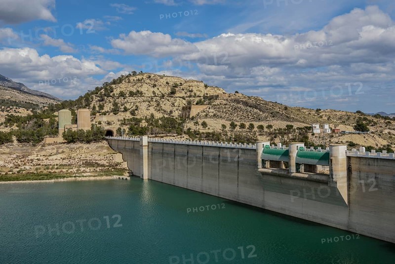 Dam, Amadorio River Reservoir, Villajoyosa, Alicante, Costa Blanca, Spain