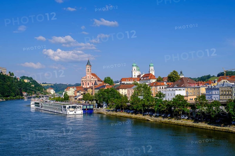 City view, Passau, on the Danube, Lower Bavaria, Bavaria, Germany