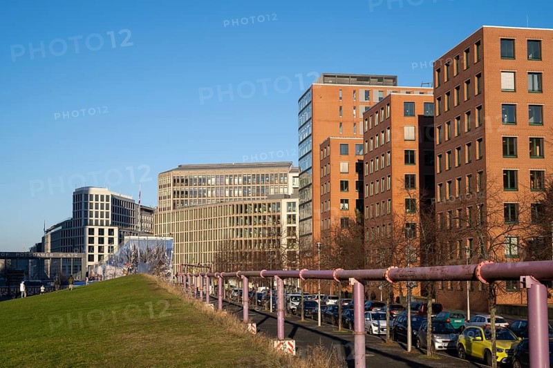 Modern office and residential building, Tilla-Durieux-Park, Potsdamer Platz, Berlin-Mitte, Berlin, Germany