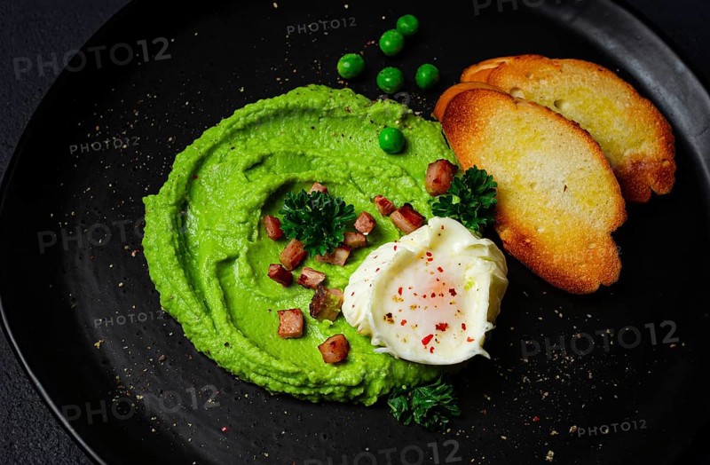 Mashed peas, with boiled egg, fried bacon, toast, baguette, breakfast, homemade, no people