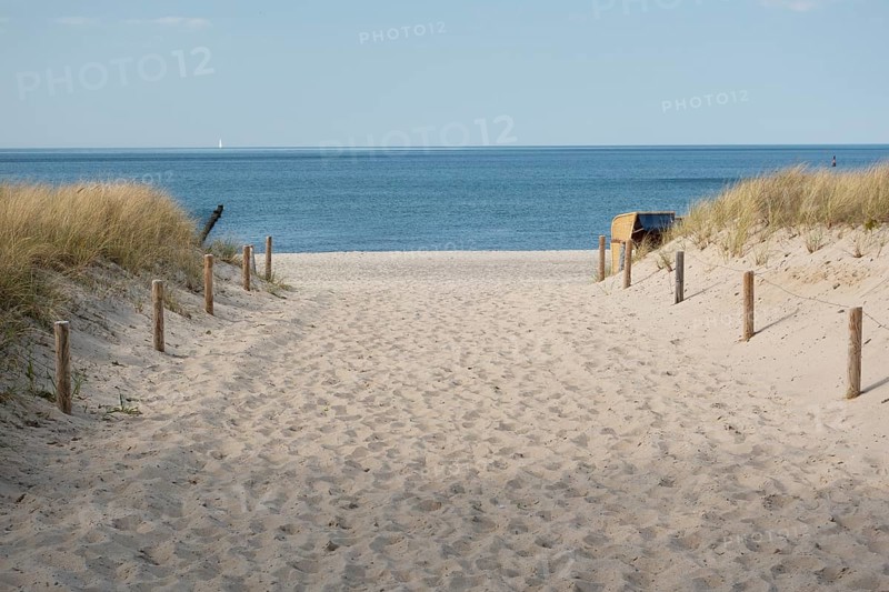 Beach access 13, Baltic Sea, Kühlungsborn, Rostock district, Mecklenburg-Western Pomerania, Germany