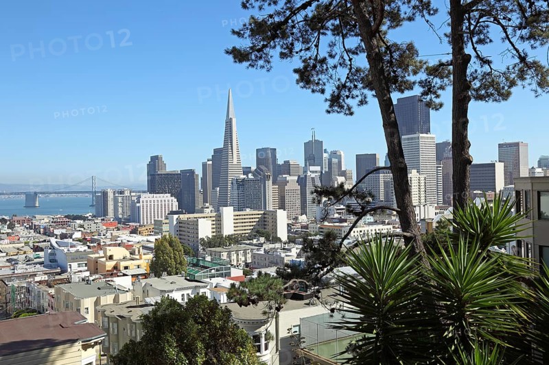 View from Taylor Street to Downtown, Hill, San Francisco, CA, USA