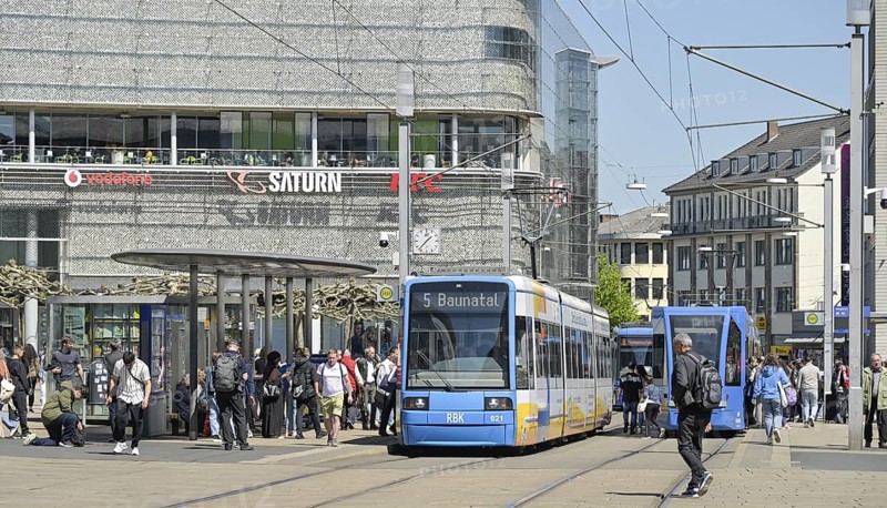 Tram, Königsplatz, Kassel, Hesse, Germany