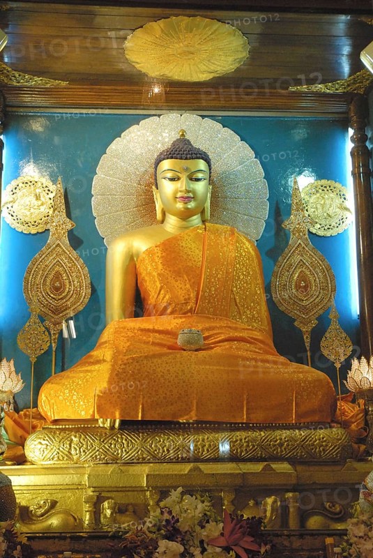 Buddha idol inside Mahabodhi temple, Bodhgaya, district Bihar, India