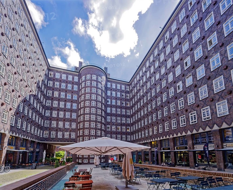 The Sprinkenhof is one of the office buildings constructed in Hamburg's city centre at the beginning of the 20th century. Springeltwiete leads through the inner courtyard of the building. The Kontorhaus district was listed as a UNESCO World Heritage Site in 2015. Hamburg, Germany