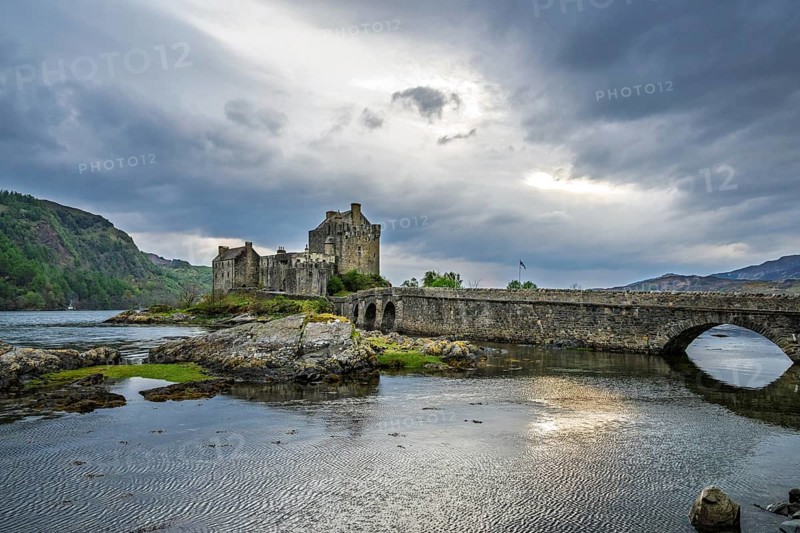 Eilean Donan Castle, Loch Duich, Isle of Skye, Highlands, Scotland, UK