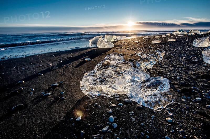 Jökulsarlon, icebergs, ice, cold, glacial lake, Vatnajökull glacier, winter, beach, sunrise, ocean, Iceland* Jökulsarlon, Growler, Ice, Cold, Glacierlagoon, Vatnajökull Glacier, Beach, Sunrise, Ocean, Iceland