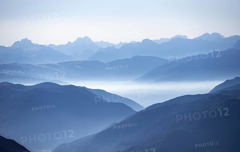 Mountain silhouettes, mountain panorama, view from the Wilder Freiger, Stubai Alps, South Tyrol, Italy
