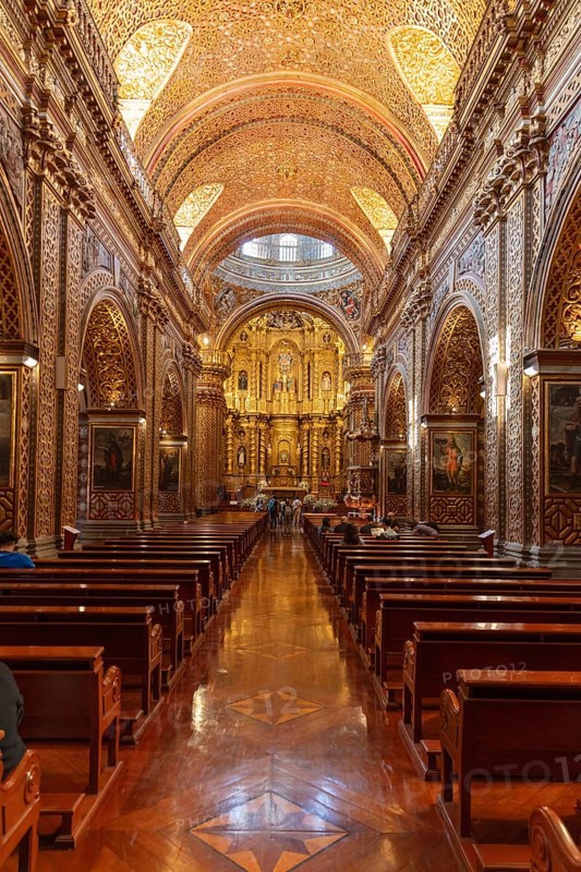Iglesia la Compañía, Quito, Ecuador